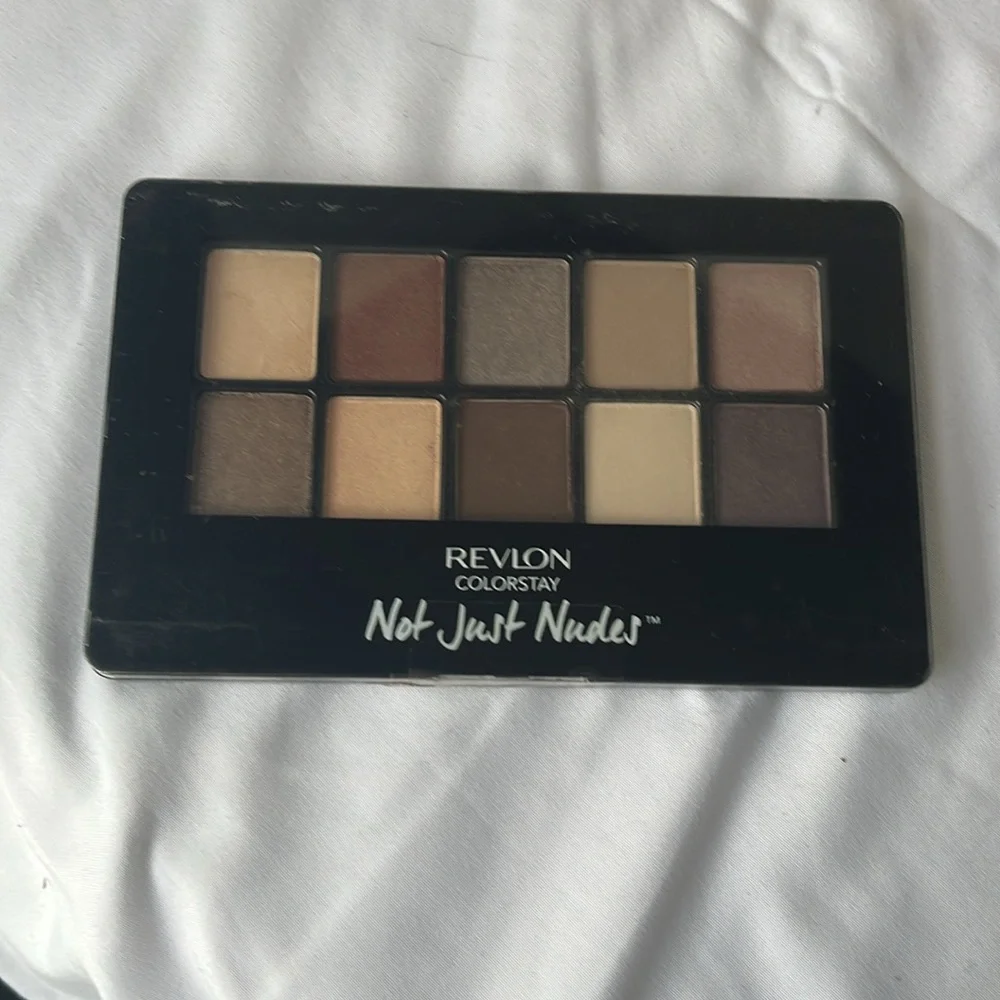 Revlon 02 Romantic Nudes + Elf Baked Texas New Sealed